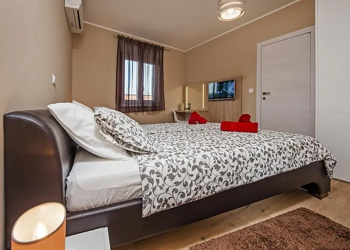 Apartment Panoss