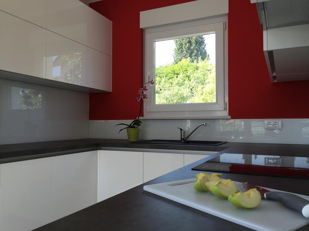 Apartment Panoss *